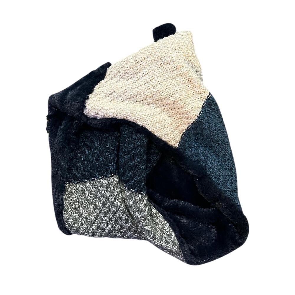 Blue and white scarf winter
